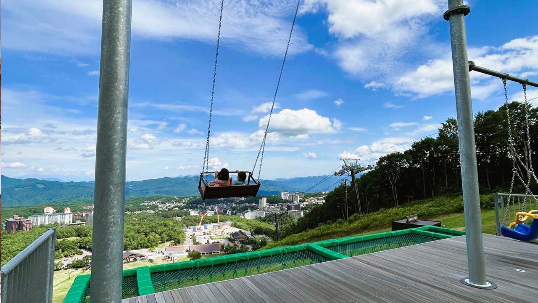 グリーンシーズンの草津温泉スキー場